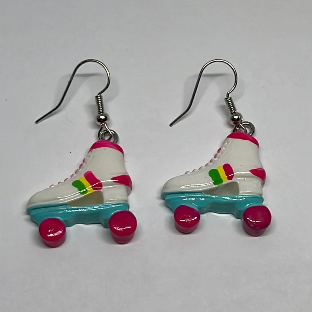 Earrings Roller skates‎